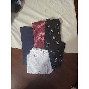 Bundle of 4 NWOT girls Old Navy bottoms, 3pr leggings/one shorts Size Small 6/7
